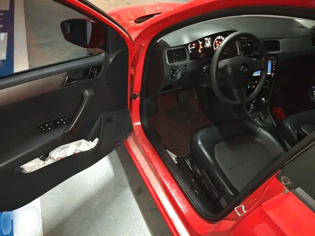 Skoda Rapid Spaceback — миниатюра 16