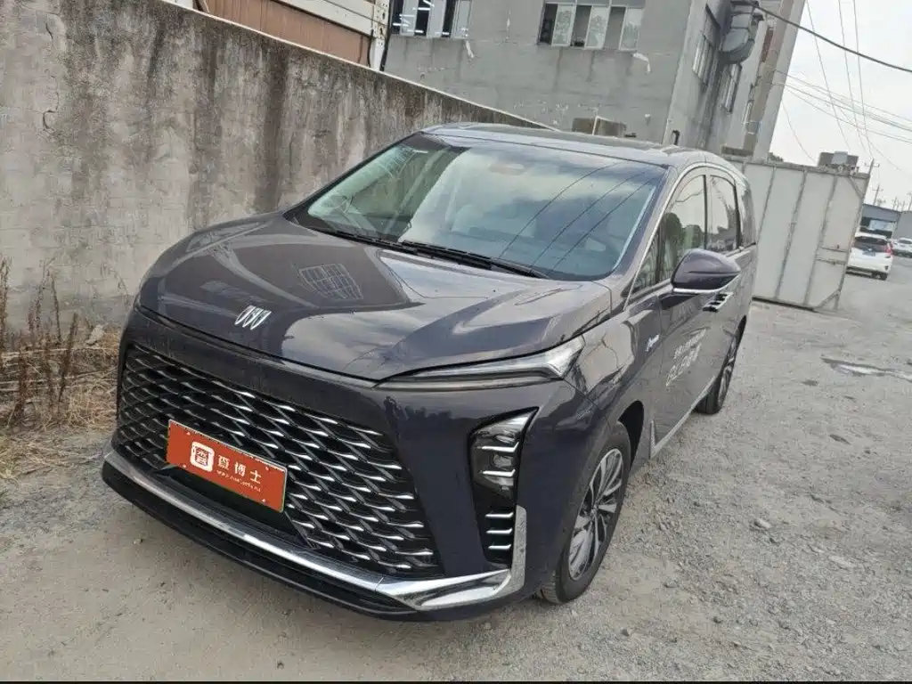 Buick GL8 Hybrid