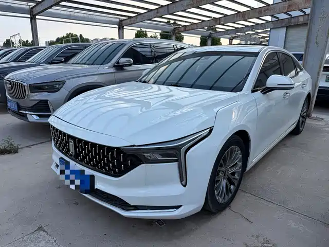 2022 Bestune B70