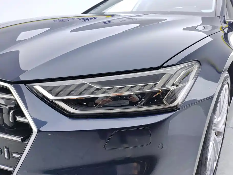 Audi A7L — миниатюра 5