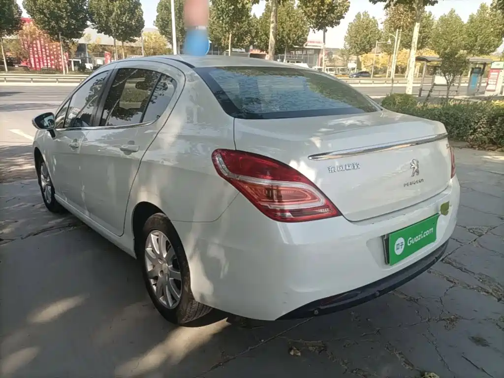 Peugeot 308 — миниатюра 5