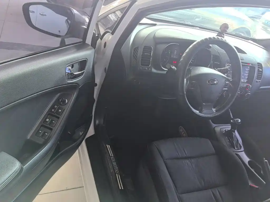 Kia K3 — миниатюра 16