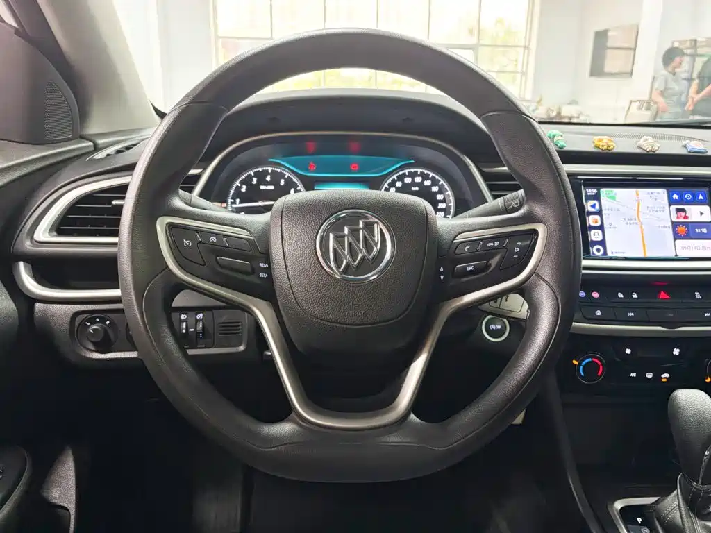 Buick Excelle — миниатюра 11