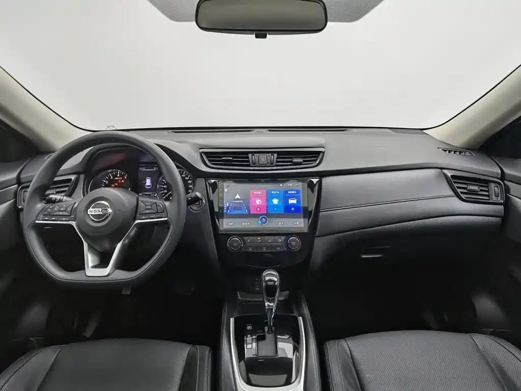 Nissan X-Trail — миниатюра 5