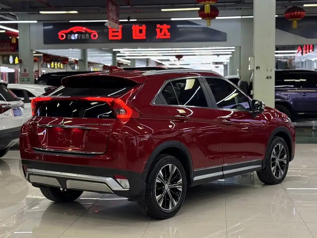 Mitsubishi Eclipse Cross 1.5T CVT 4WD True I Edition, фото 2