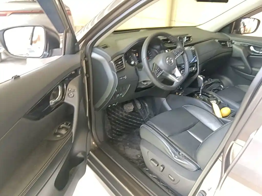Nissan X-Trail — миниатюра 16