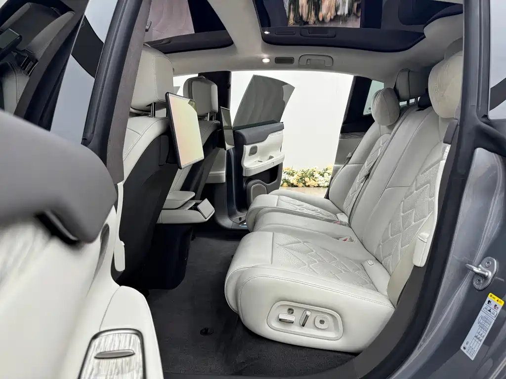 NIO ET7 2024 100kWh Executive