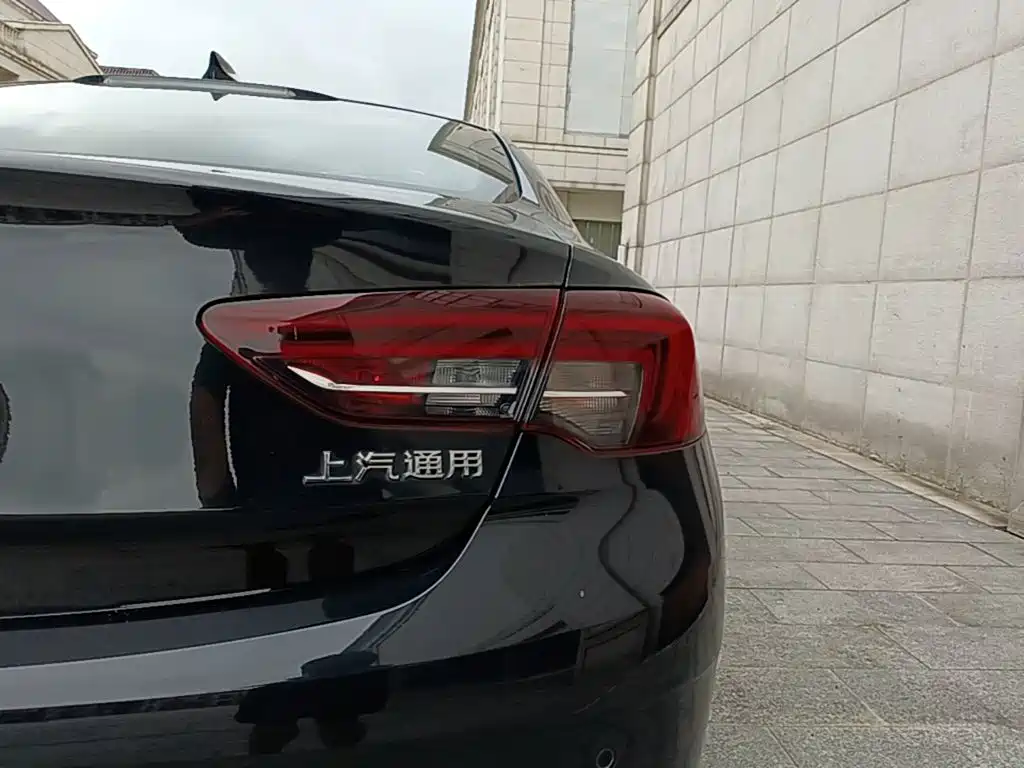 Buick Regal — миниатюра 8