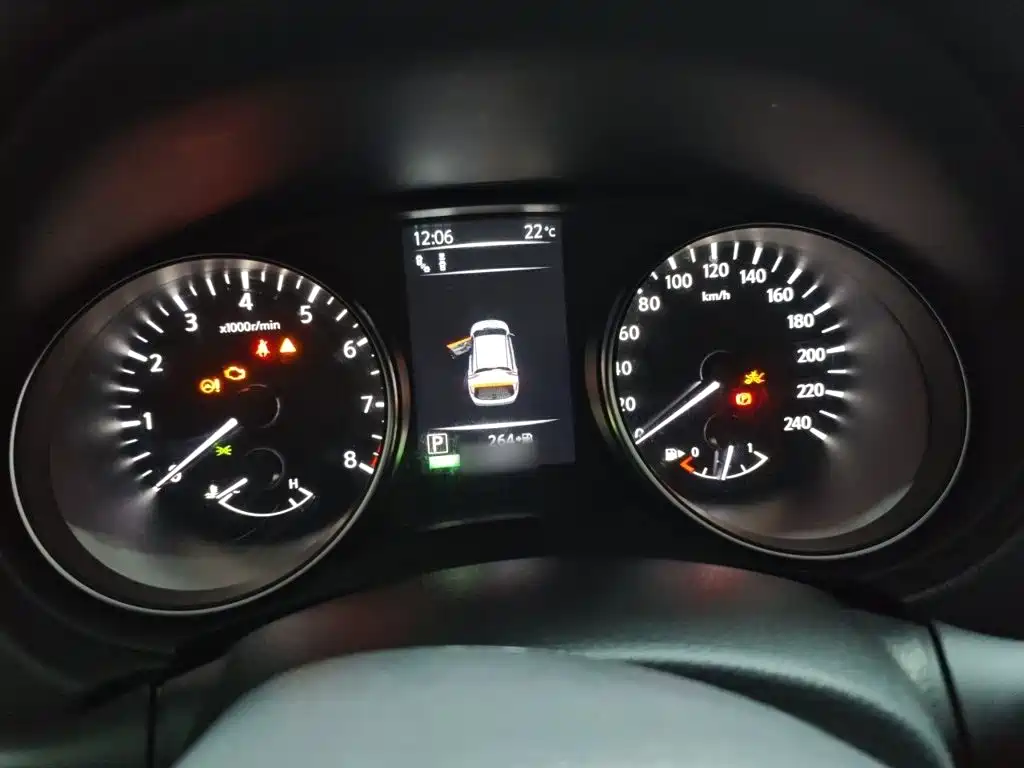 Nissan Qashqai — миниатюра 4