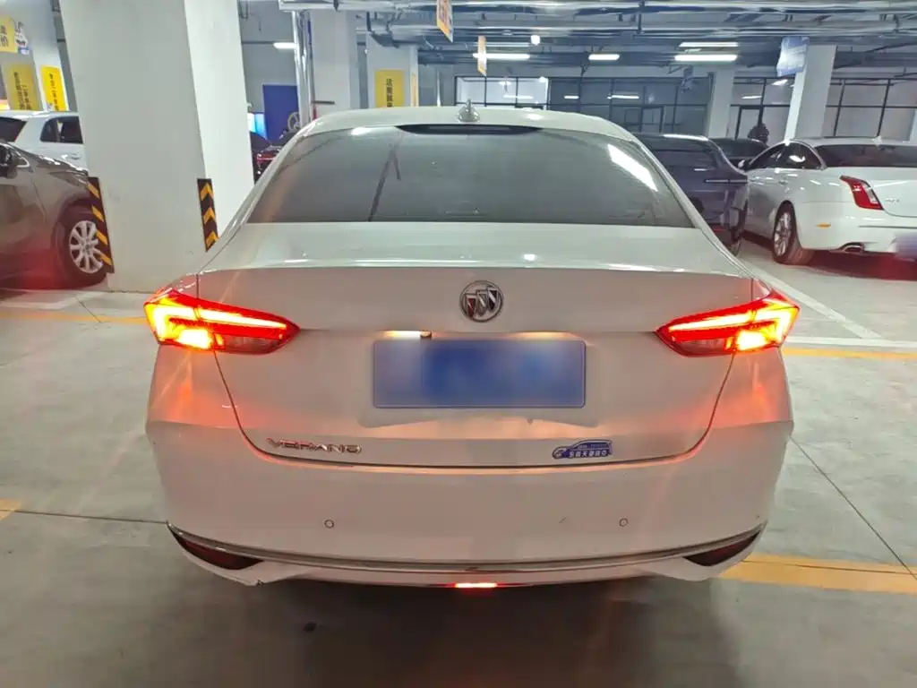 Buick Verano — миниатюра 6
