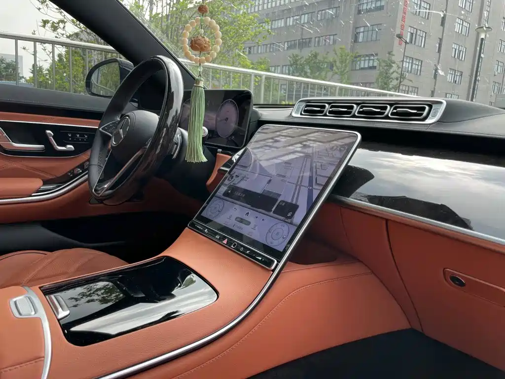 Mercedes-Benz S-Class — миниатюра 21