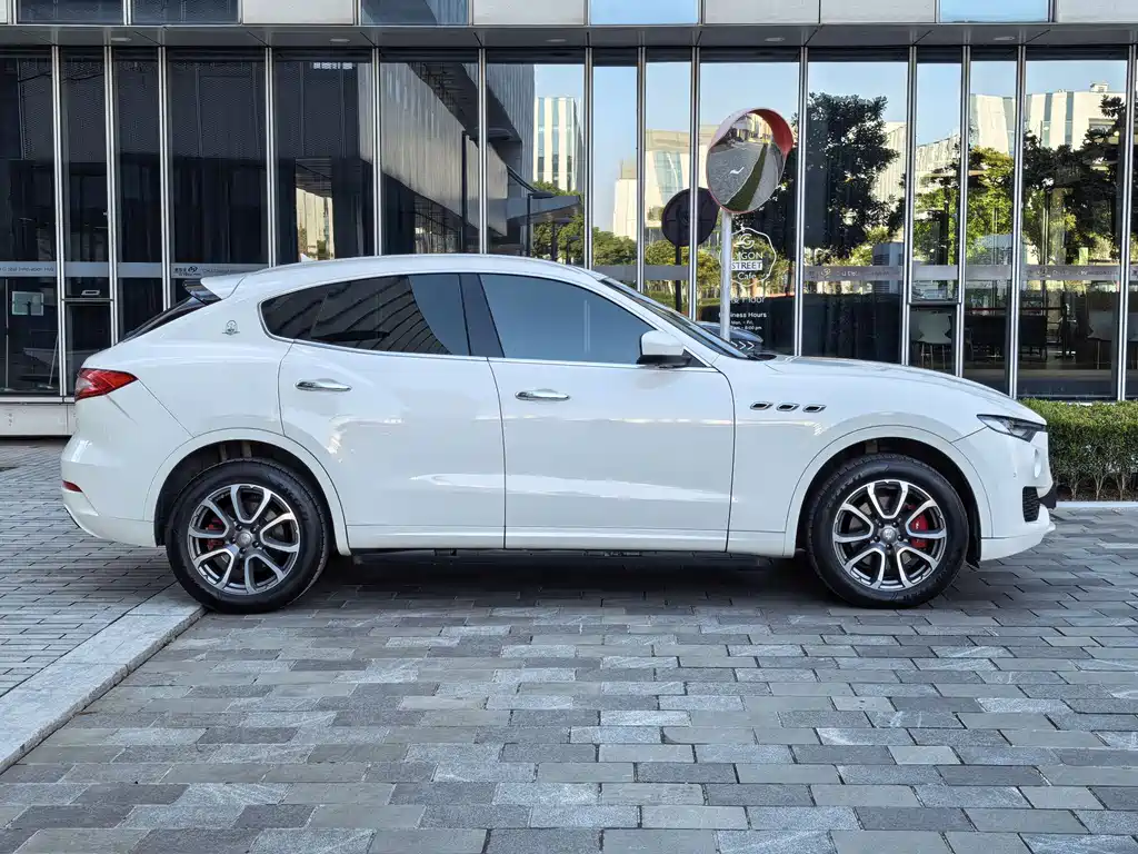 Maserati Levante 2016 3.0T