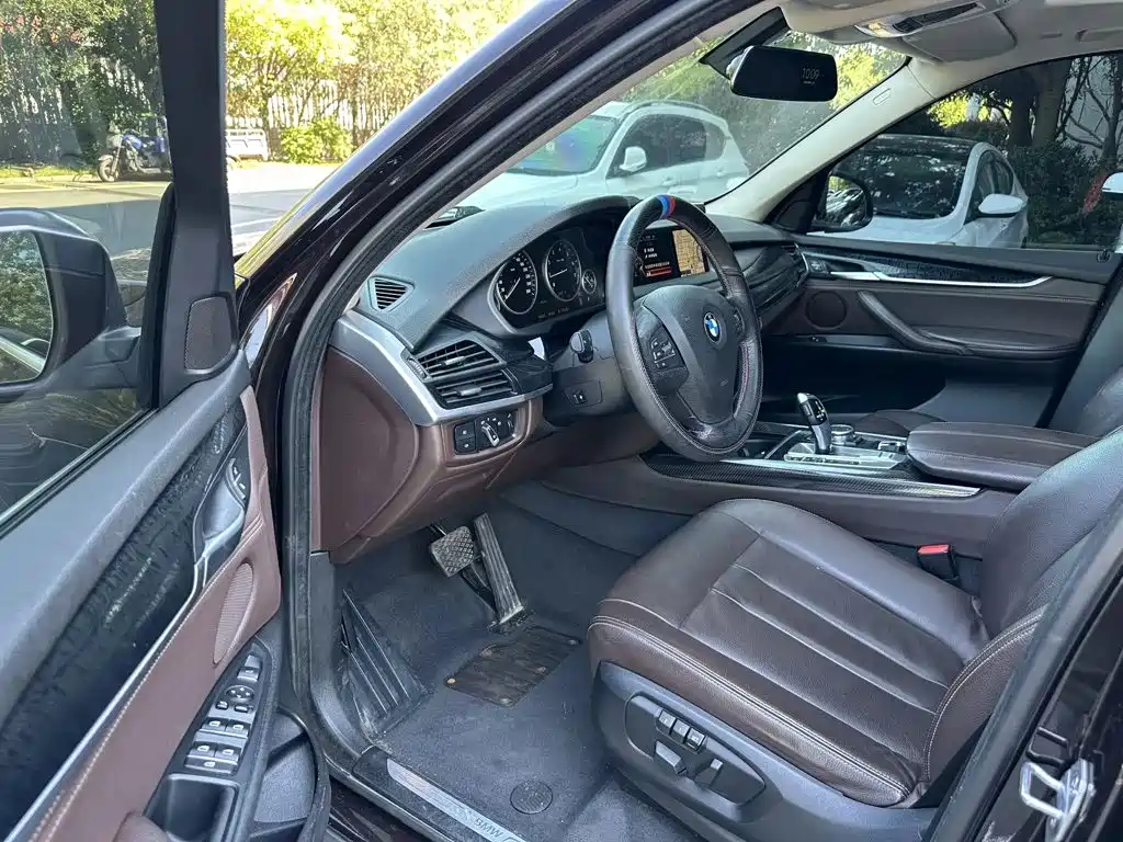 BMW X5 (Import) — миниатюра 14
