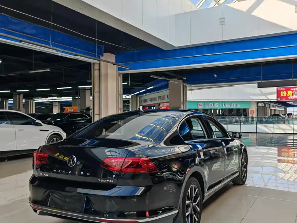 Volkswagen Magotan 2020 330TSI DSG Lead