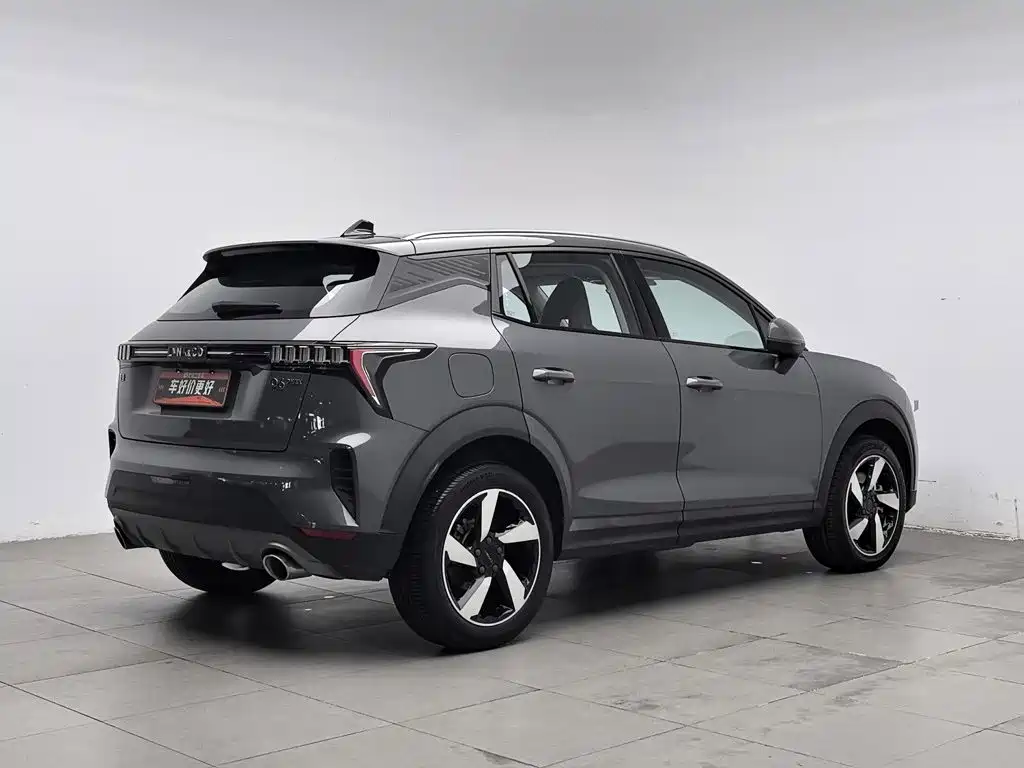 Lynk & Co 06 EM-P — миниатюра 2
