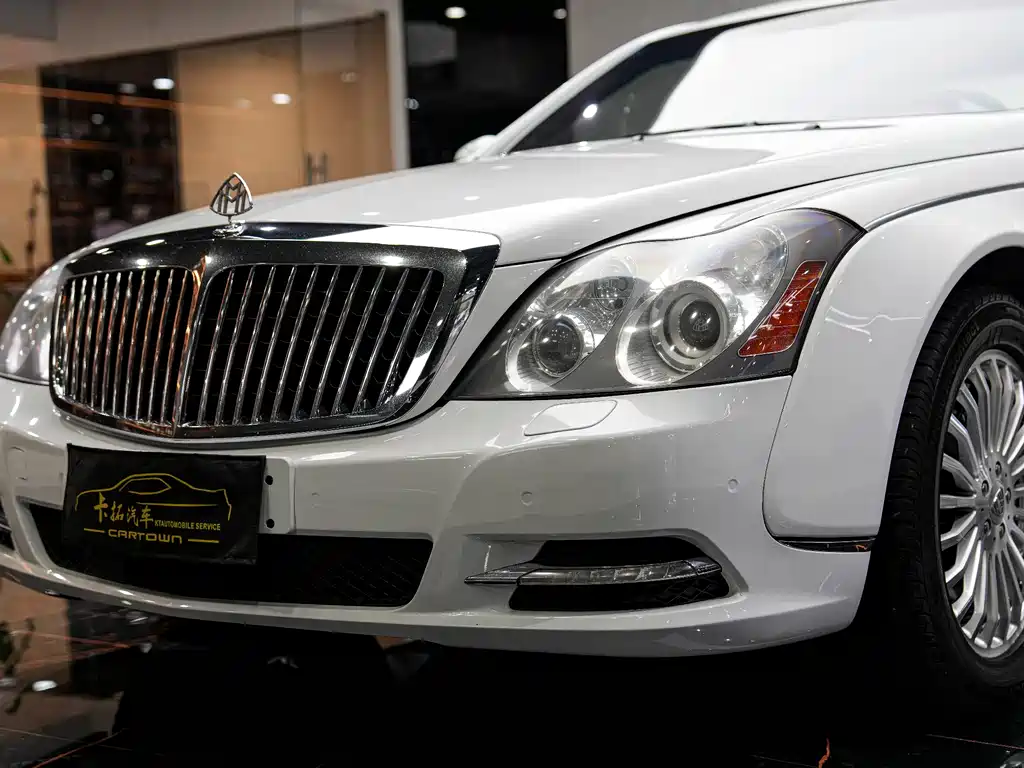 Mercedes-Benz Maybach 2012 5.5T 57