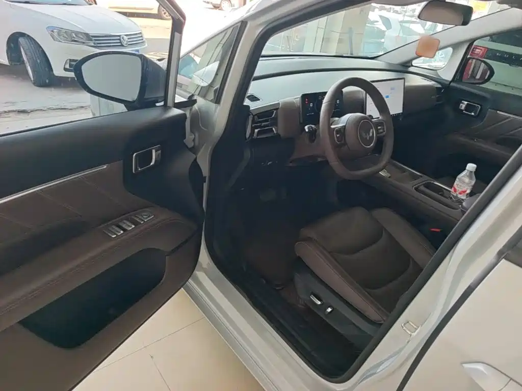 Wuling Xingguang 730 New Energy — миниатюра 16