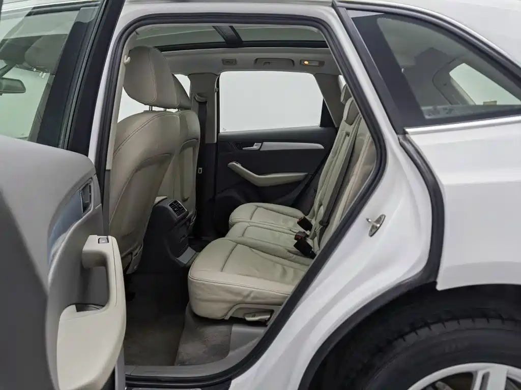 Audi Q5 — миниатюра 15