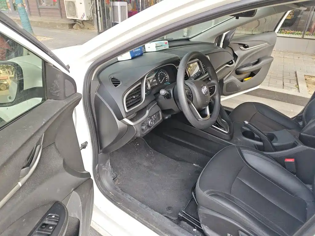 Buick Excelle — миниатюра 12