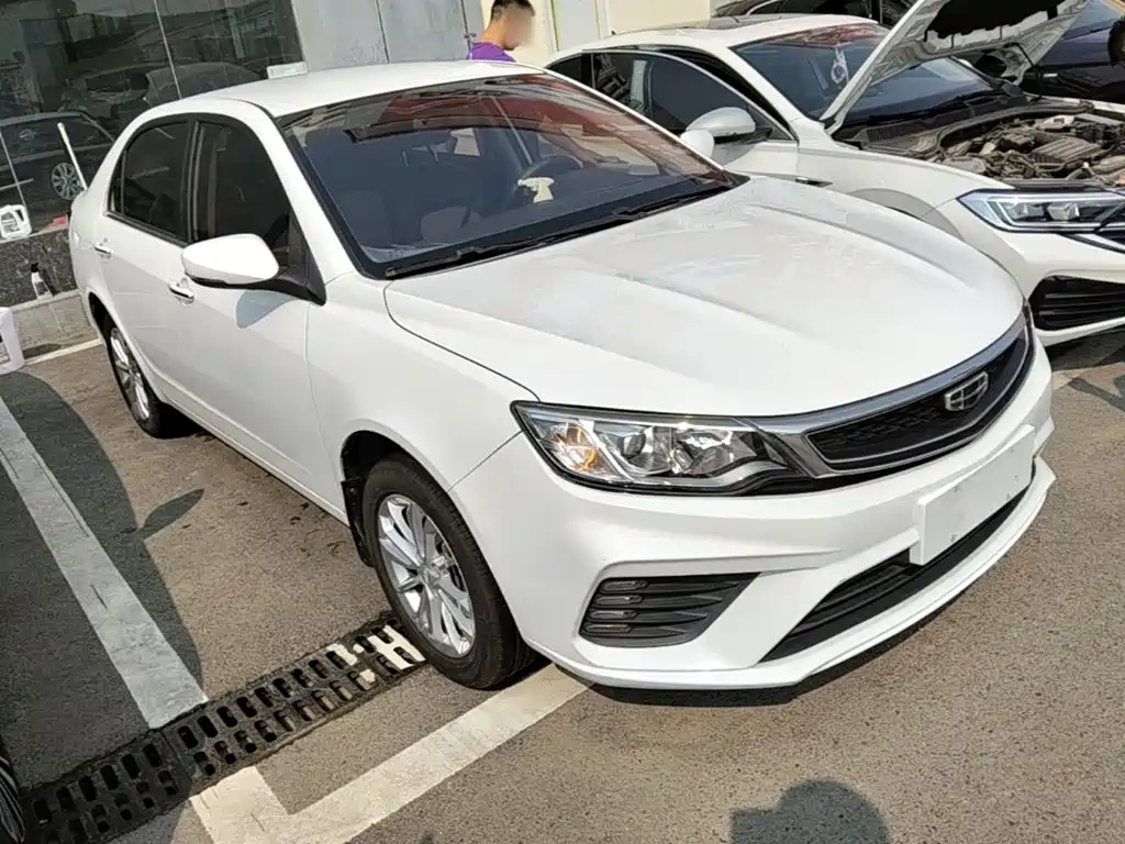 Geely Vision — миниатюра 4