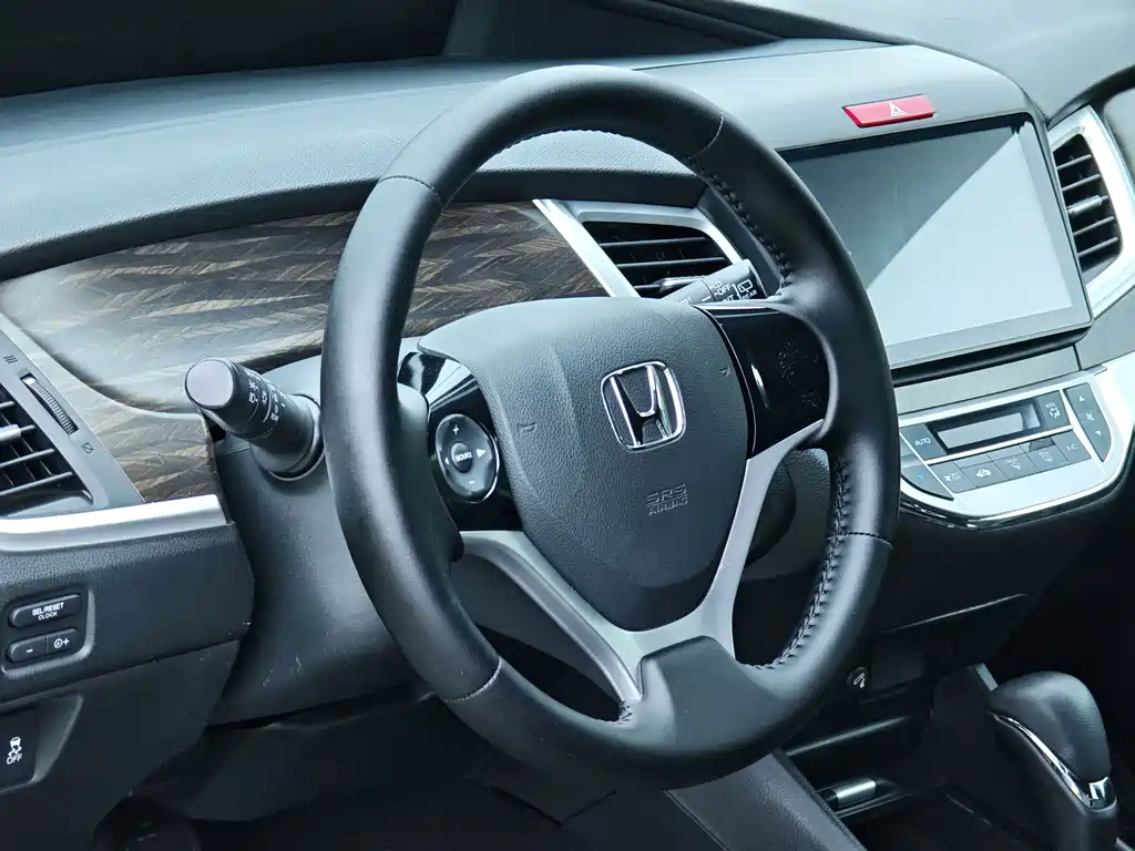Honda Jade — миниатюра 12