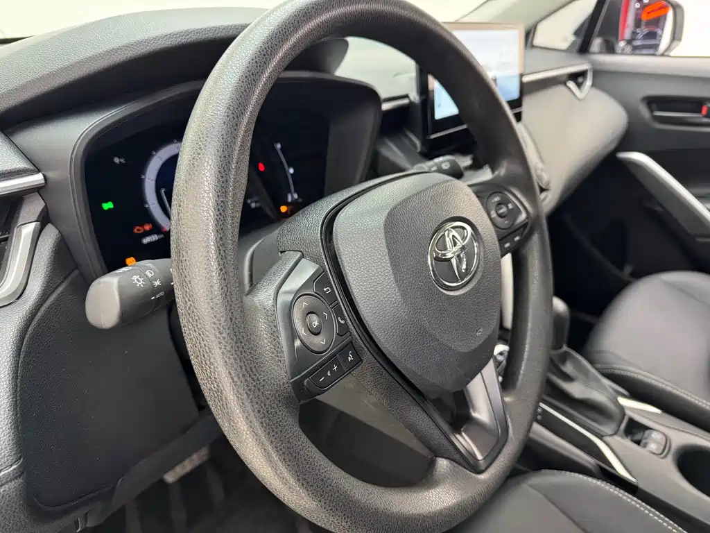 TOYOTA COROLLA SHARP AMPLIFIER