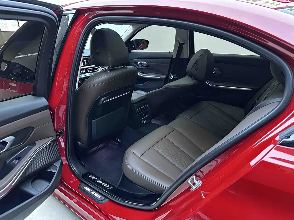 BMW 3 Series — миниатюра 9
