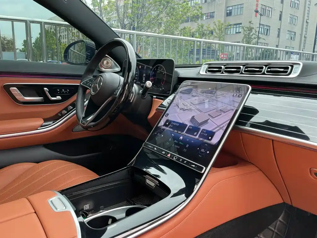 Mercedes-Benz S-Class — миниатюра 23