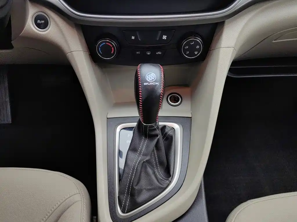 Buick Excelle — миниатюра 13