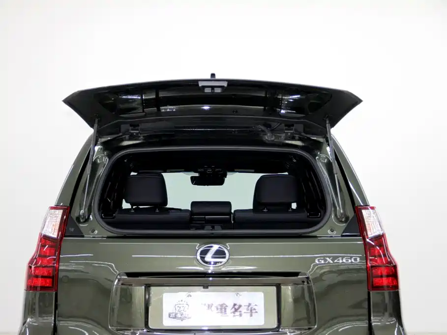 Lexus GX — миниатюра 27