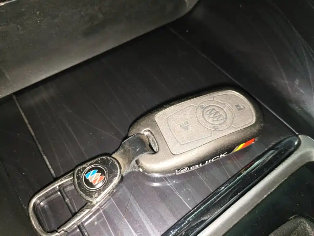 Buick GL6 — миниатюра 9