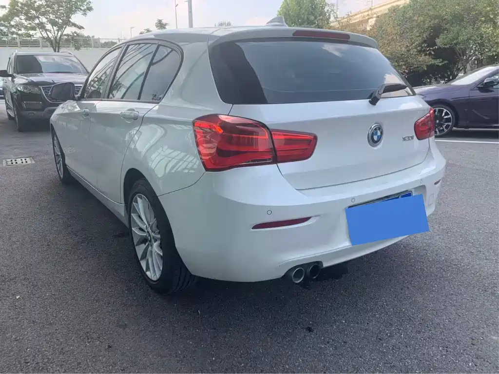 BMW 1 Series (Import) — миниатюра 9