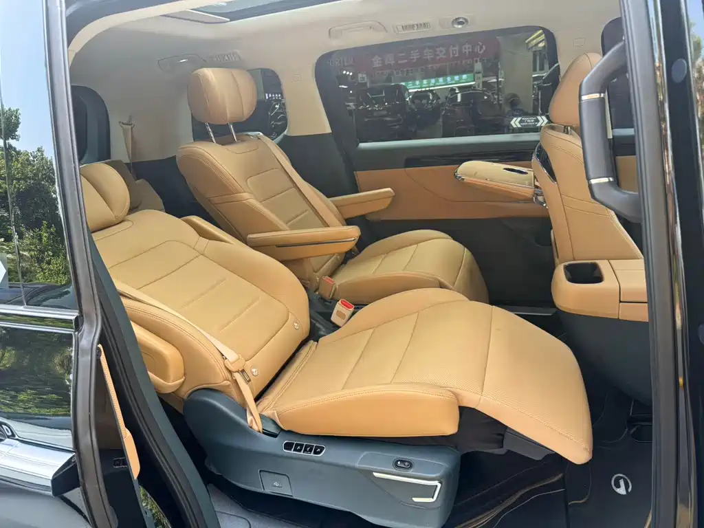 GAC Motor Trumpchi E8 — миниатюра 8