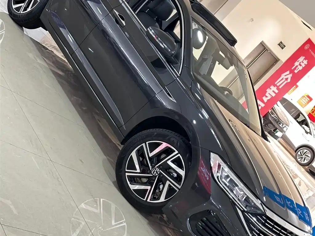 Volkswagen Sagitar — миниатюра 25