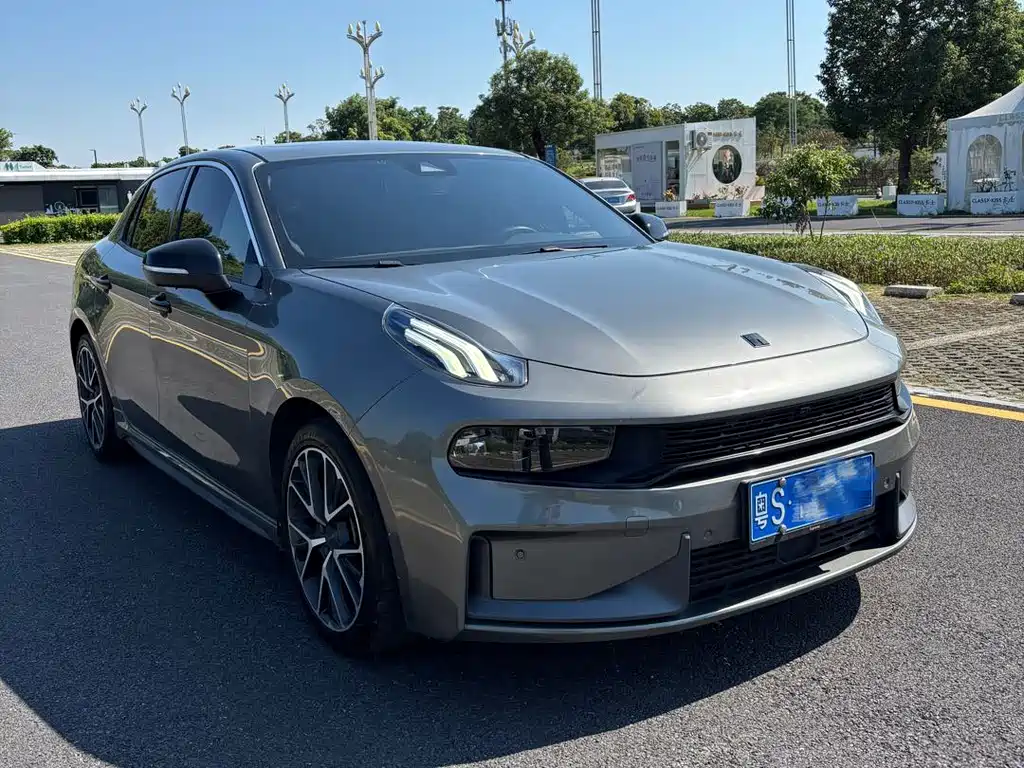 Lynk & Co 03 — миниатюра 3
