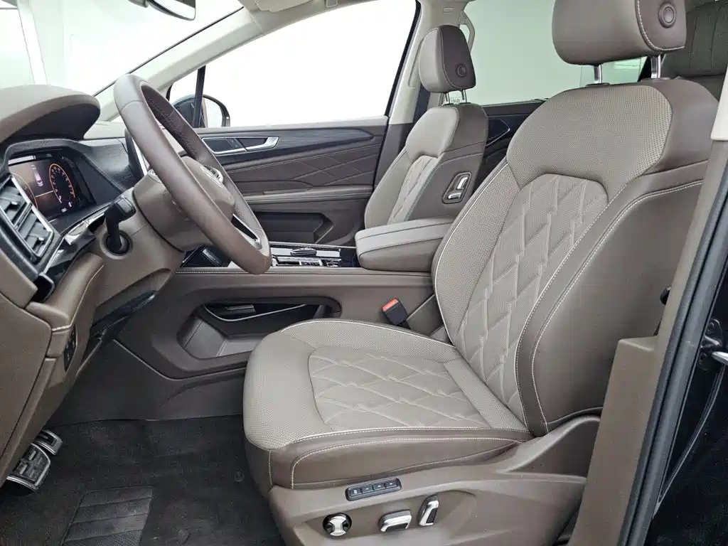 Volkswagen Viloran — миниатюра 7