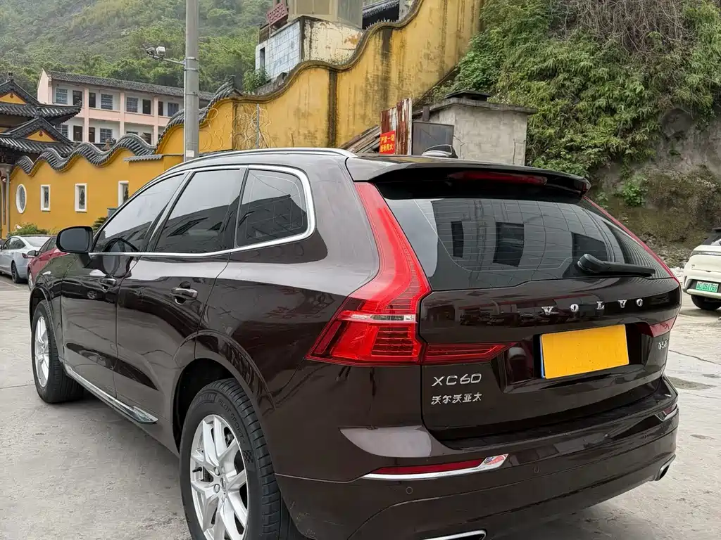 Volvo XC60 2020 T5 Luxury