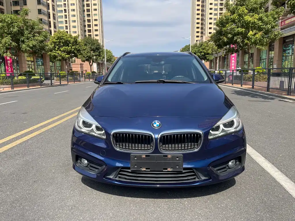 BMW 2 SERIES STATION WAGON