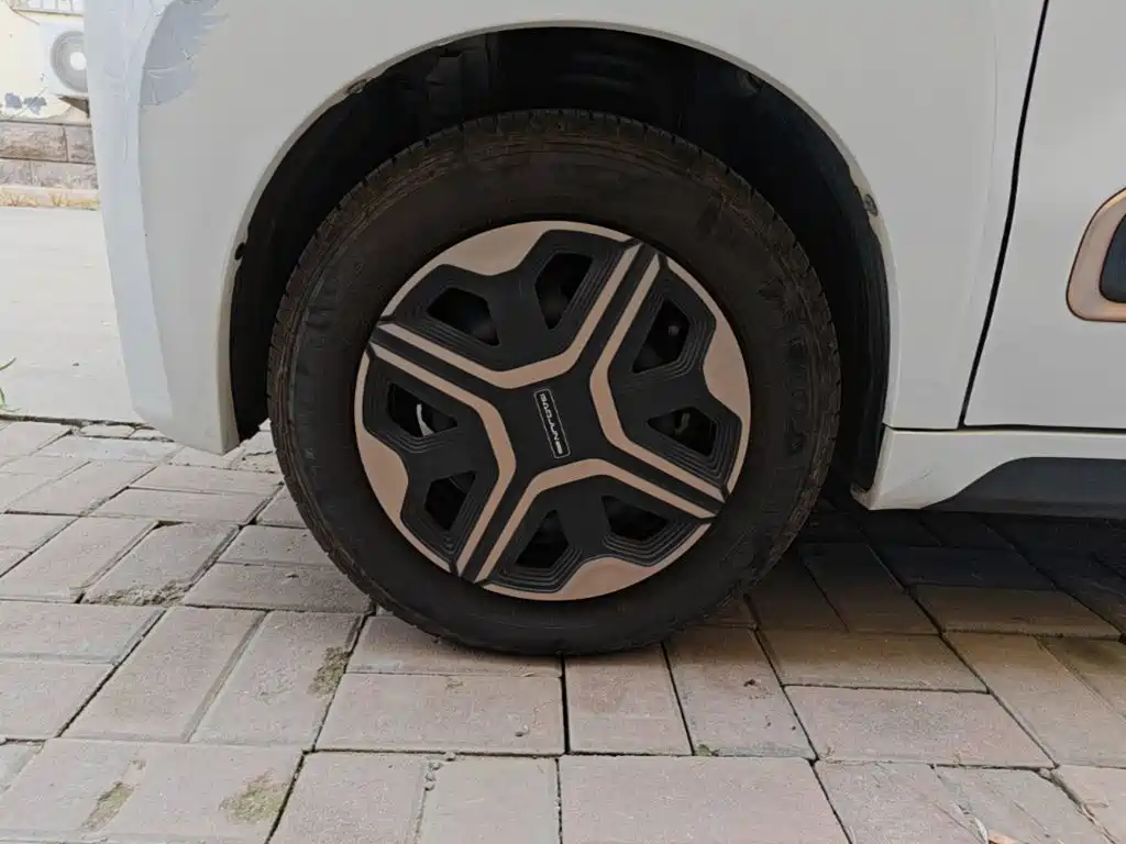 Baojun E200 — миниатюра 23