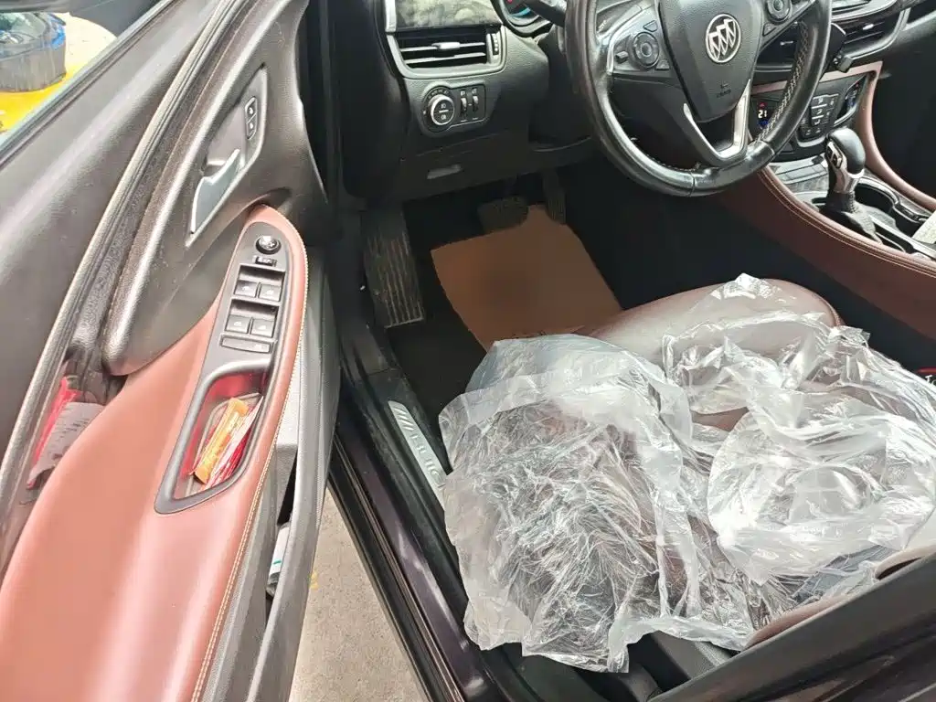 Buick Envision Plus — миниатюра 14