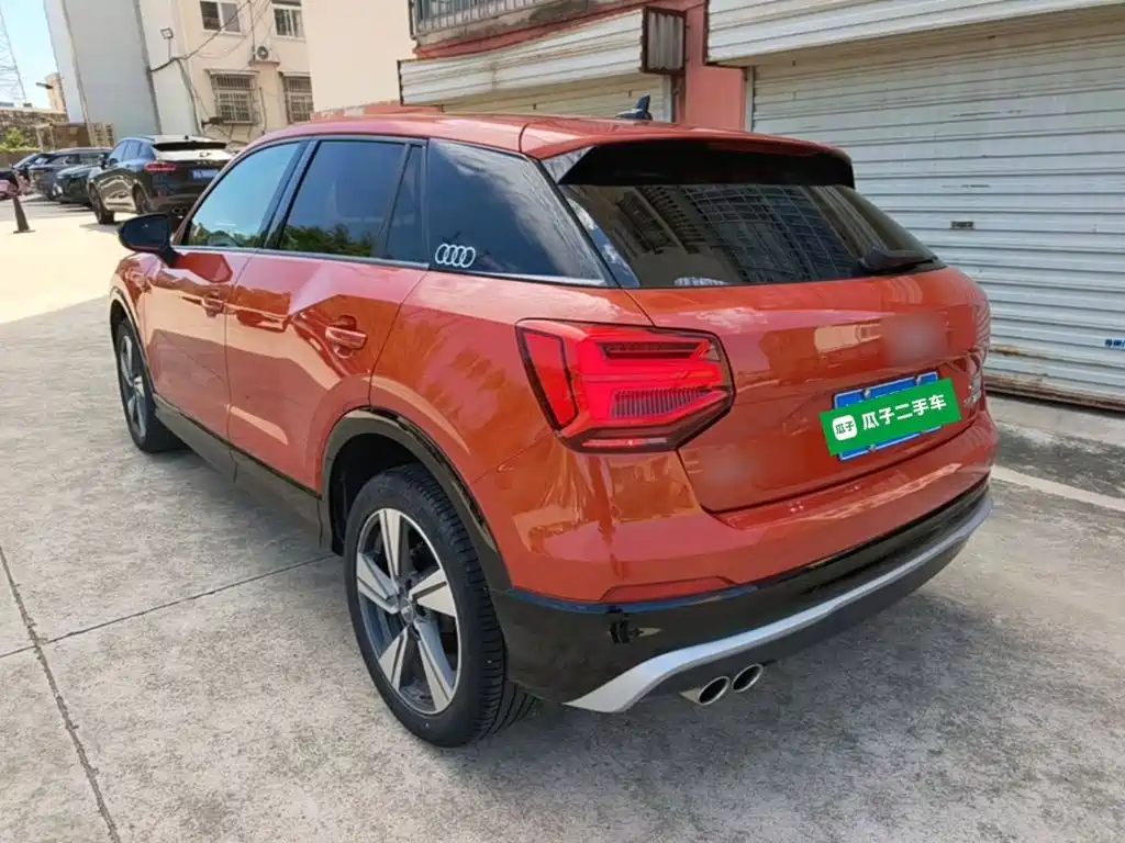 Audi Q2L — миниатюра 5