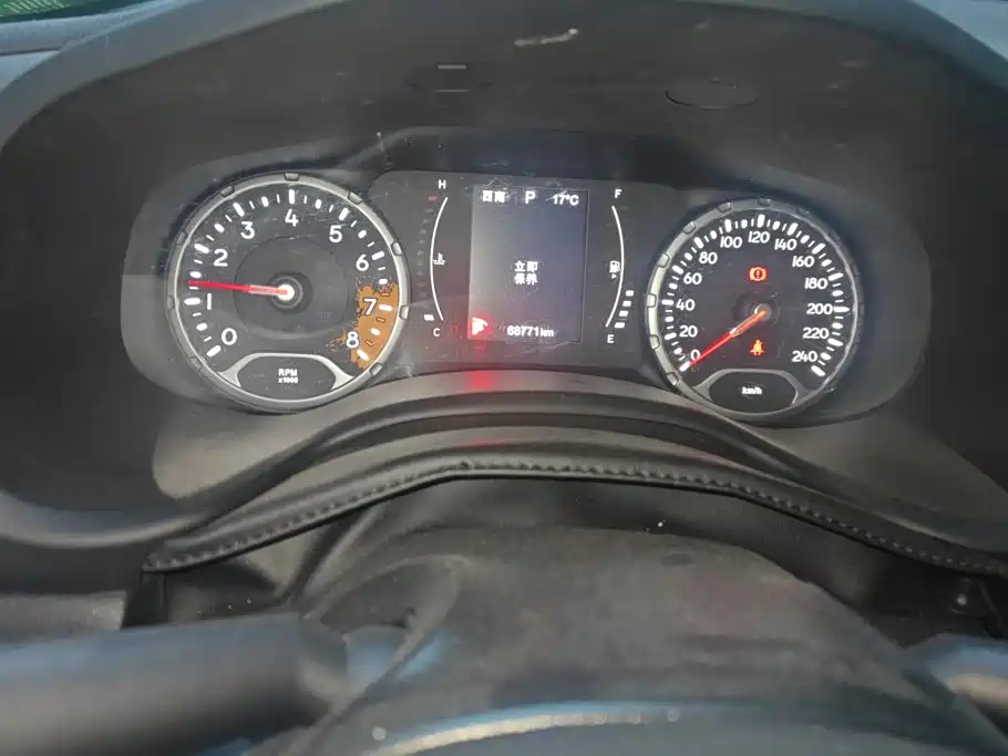 Jeep Renegade — миниатюра 14