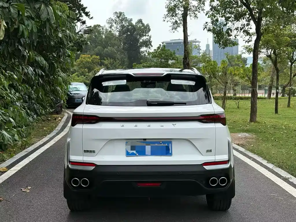 Geely Binyue — миниатюра 8