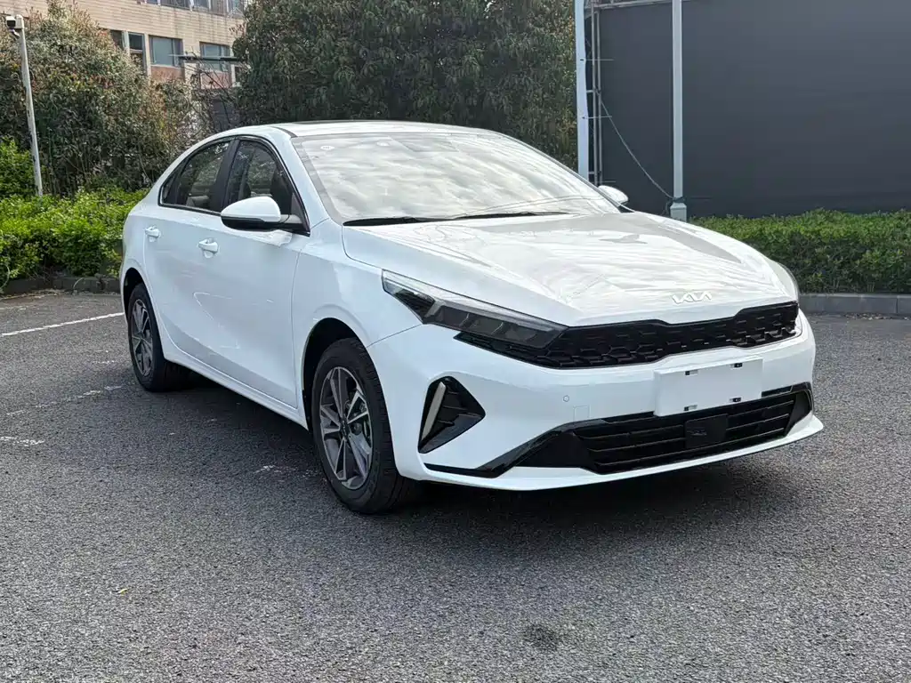 Kia K3 — миниатюра 2