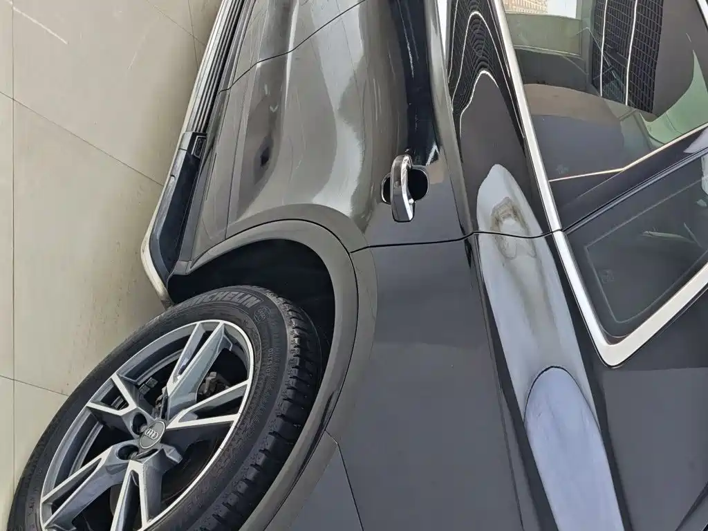 Audi Q5L — миниатюра 7