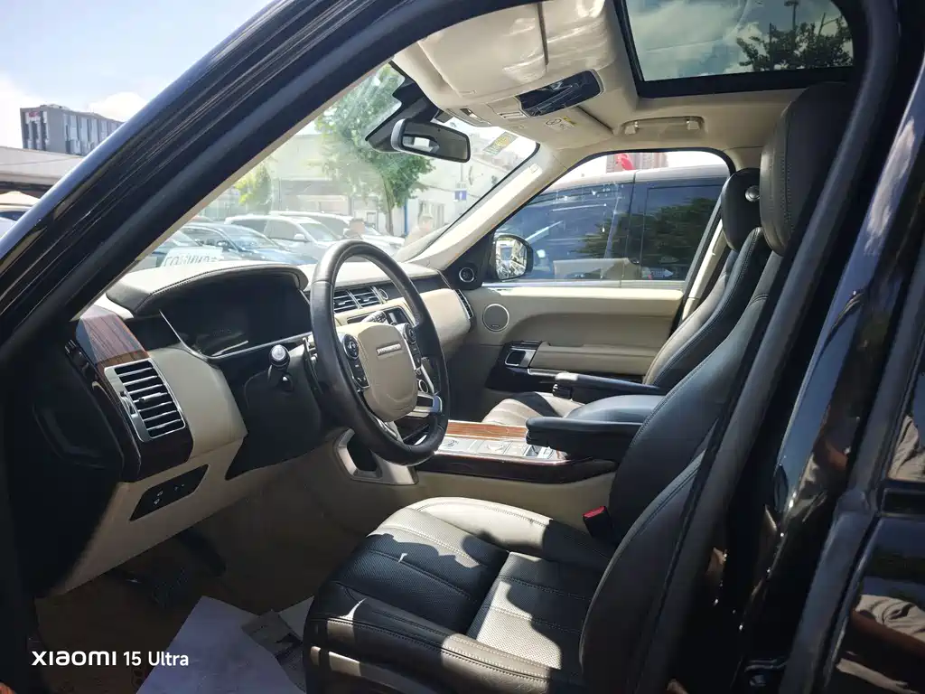 Land Rover Range Rover 2013 NA 5.0 V8 Vogue