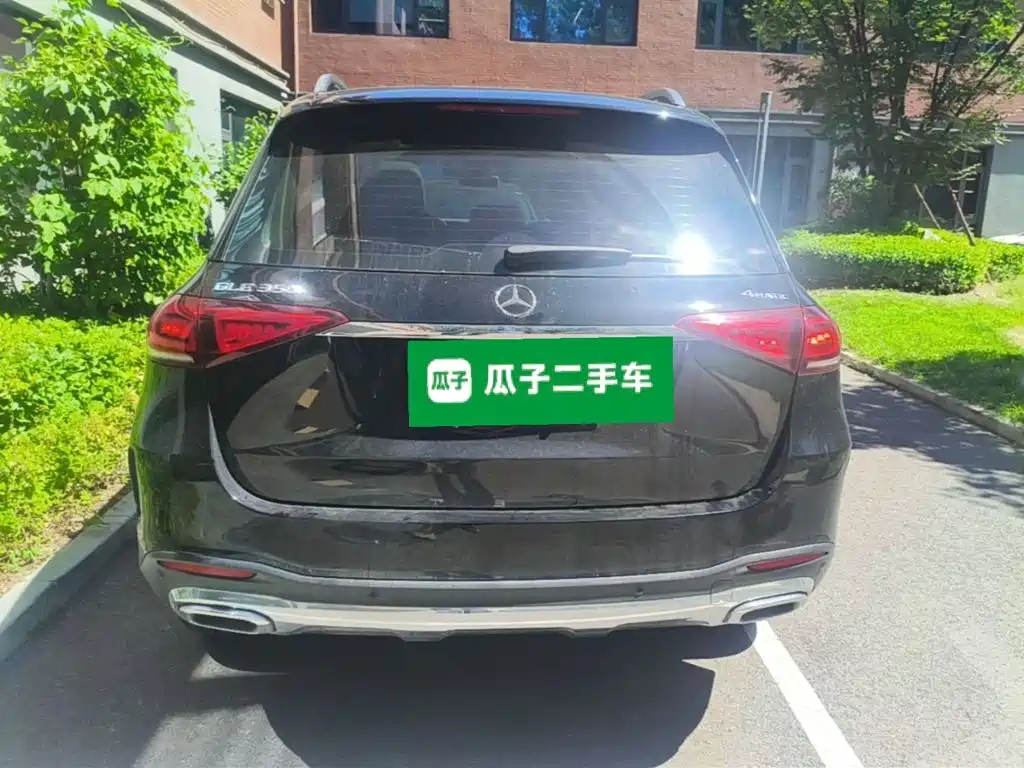 Mercedes-Benz GLE (Import) — миниатюра 6