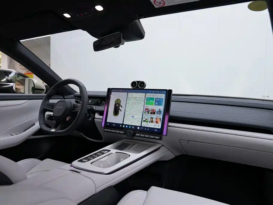 XIAOMI CAR XIAOMI SU7