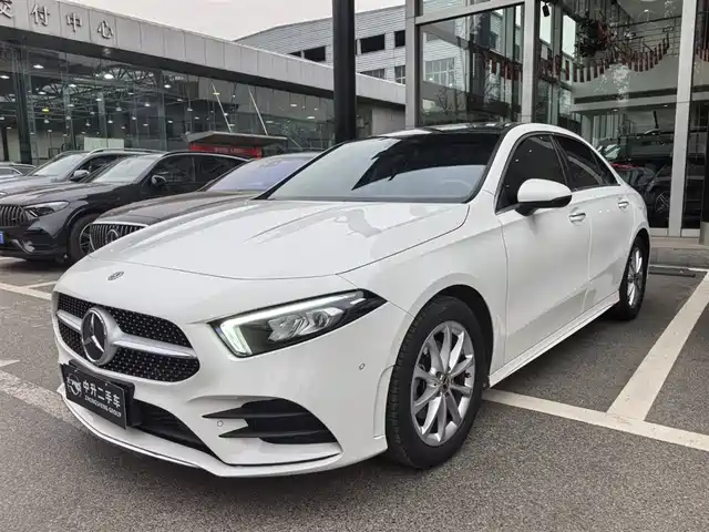 MERCEDES-BENZ A CLASS