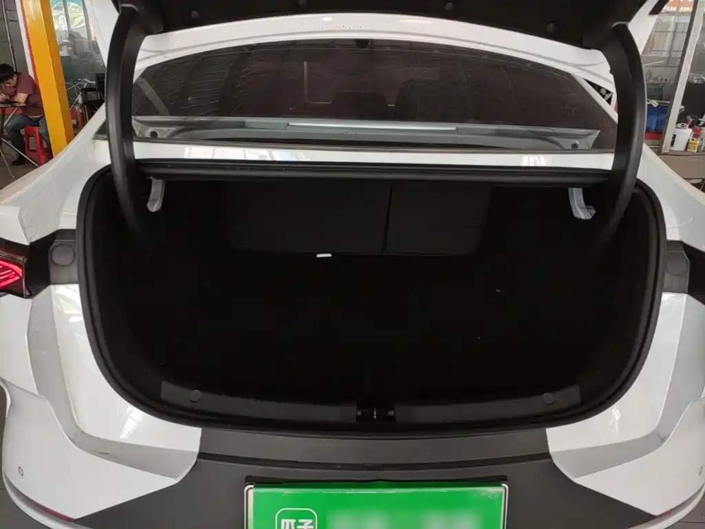 BYD Qin L — миниатюра 19